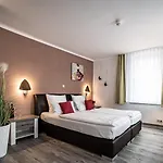 Le Petit Palais - Hotel/pension Szálloda 3*