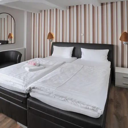 Le Petit Palais - Hotel/pension Hotel Bad Suderode