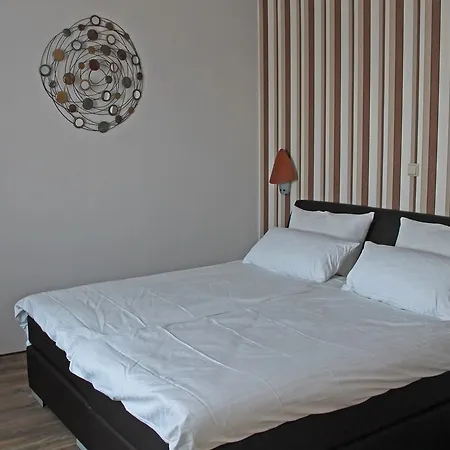 Le Petit Palais - Hotel/pension Hotel 3*